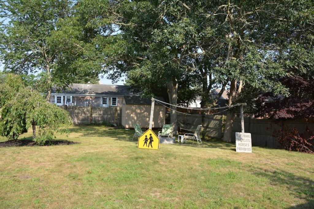 A Cozy Cape House Steps To Restaurants & Beaches ~1.4 Miles Down Scenic Roads Yarmouth Port Kültér fotó