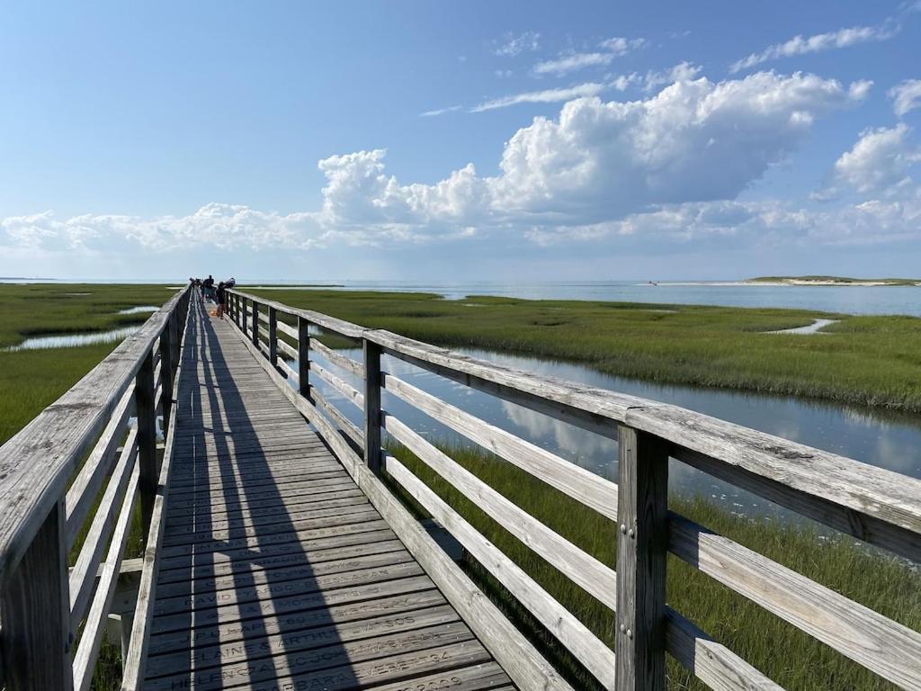 A Cozy Cape House Steps To Restaurants & Beaches ~1.4 Miles Down Scenic Roads Yarmouth Port Kültér fotó