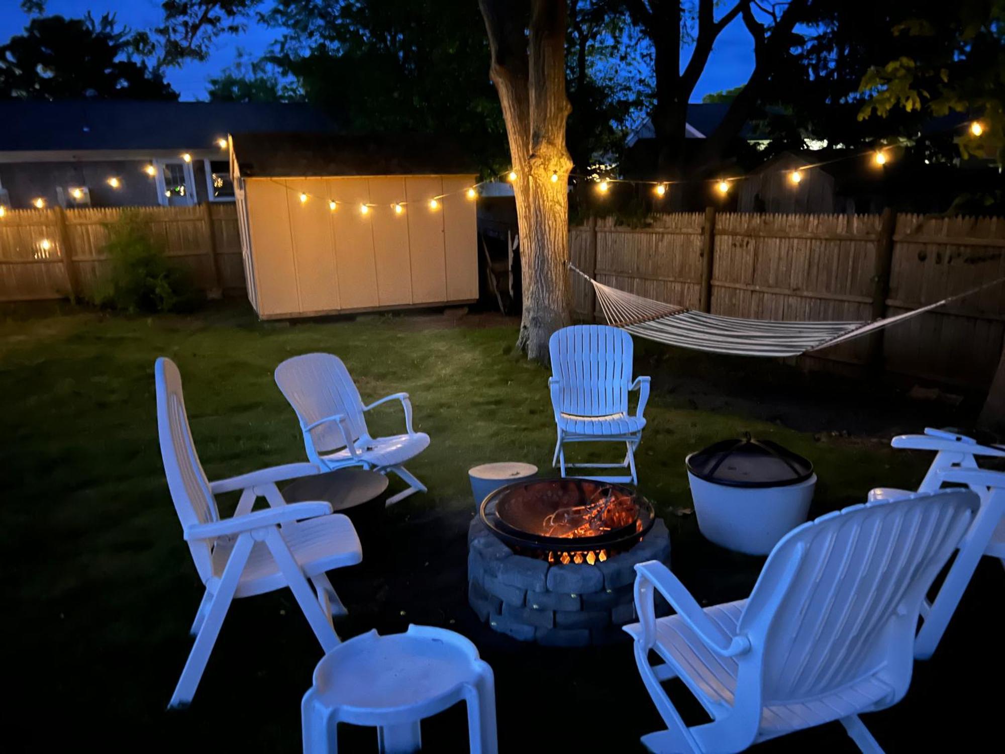 A Cozy Cape House Steps To Restaurants & Beaches ~1.4 Miles Down Scenic Roads Yarmouth Port Kültér fotó